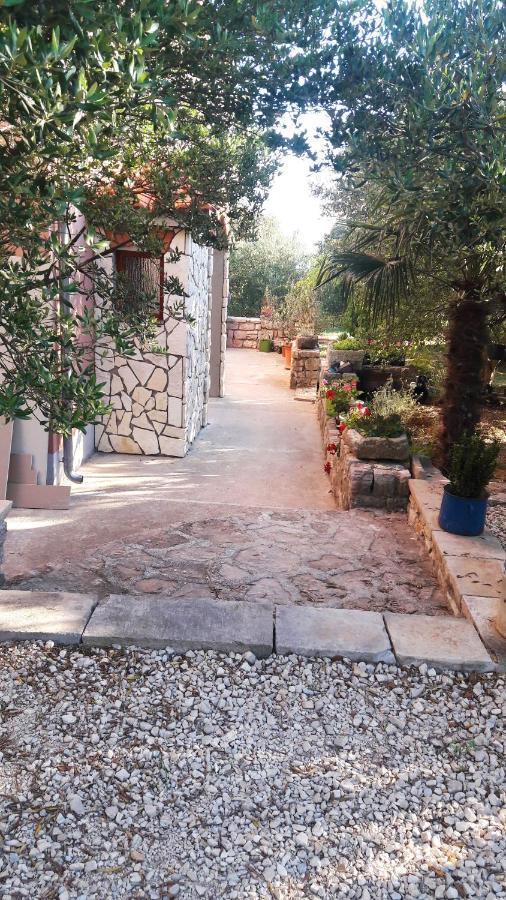 Apartman Rabatin スベティ・フィリップ・イ・ヤコブ エクステリア 写真