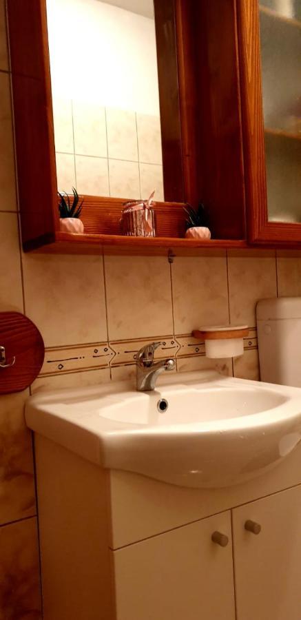 Apartman Rabatin スベティ・フィリップ・イ・ヤコブ エクステリア 写真