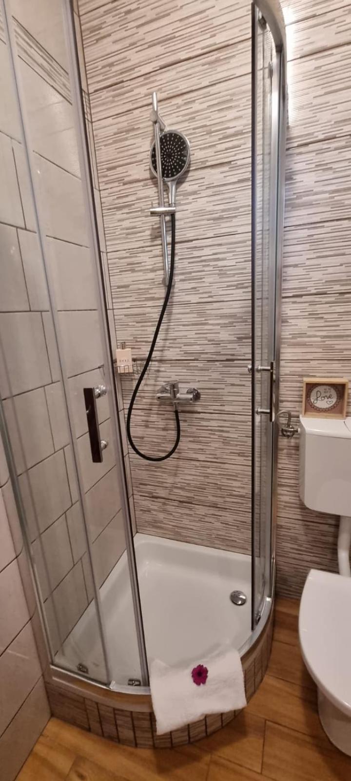 Apartman Rabatin スベティ・フィリップ・イ・ヤコブ エクステリア 写真